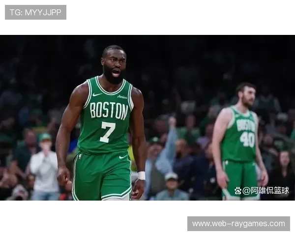 凯尔特人4胜1负稳居东部第三，布朗成长为核心领袖