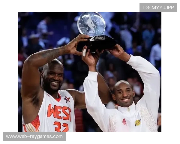 全明星正赛MVP颁奖仪式，获奖球员感言时刻